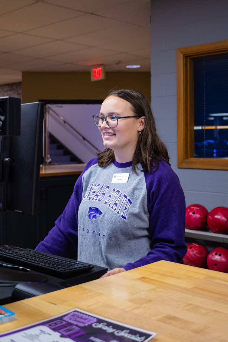 Jenna Sorensen working behind the counter at the Union Bowling Center
